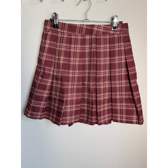 SHEIN Dresses & Skirts - SHEIN Plaid Pleated Mini Skirt Small Burgundy Academic Preppy Schoolgirl Skater